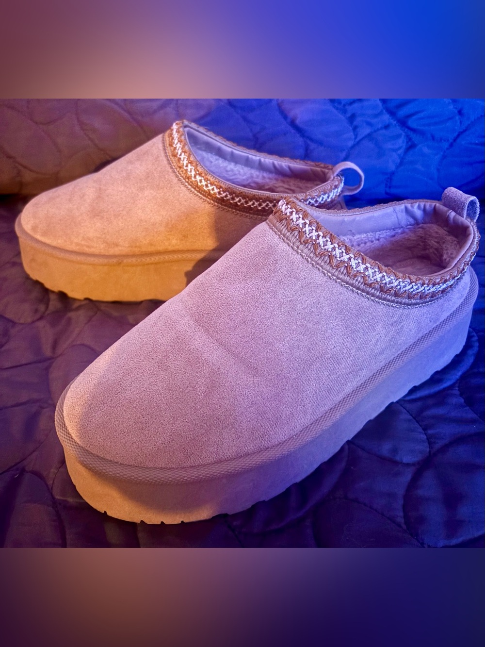 Olivia & Kate “Stormy”-Sz 11-Slip On Platform Clog Shoe-Beige-Faux Suede